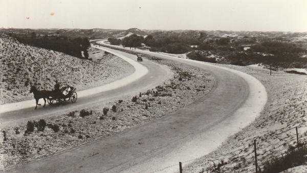 De Zeeweg - eerste parkway van Nederland