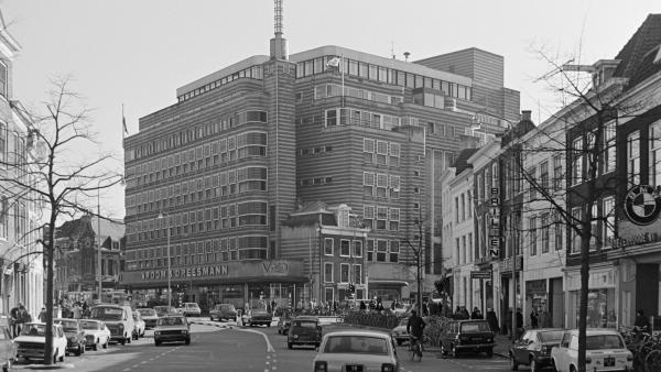 voormalige v&d aan het verwulft, haarlem