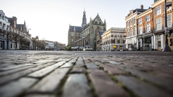 Grote Markt - foto Chris Hoefsmit