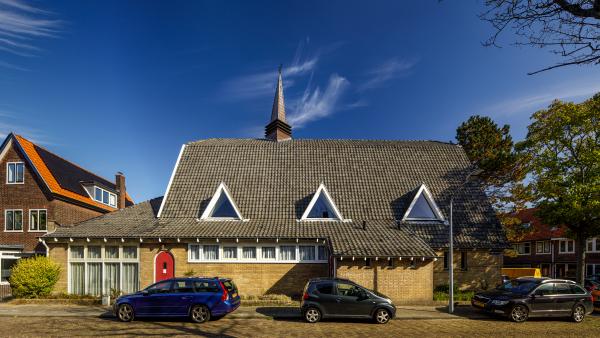 Goede Herderkerk - startpunt fietstocht - foto Hans Peter Föllmi